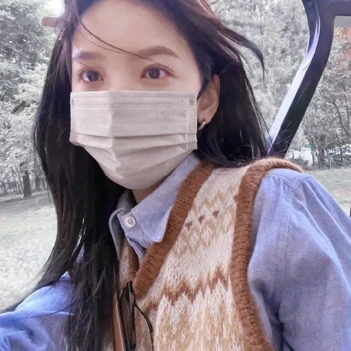 敦君与女朋友